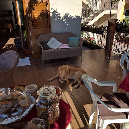 B&B Le Tre Chiavi Isera Buitenkant foto