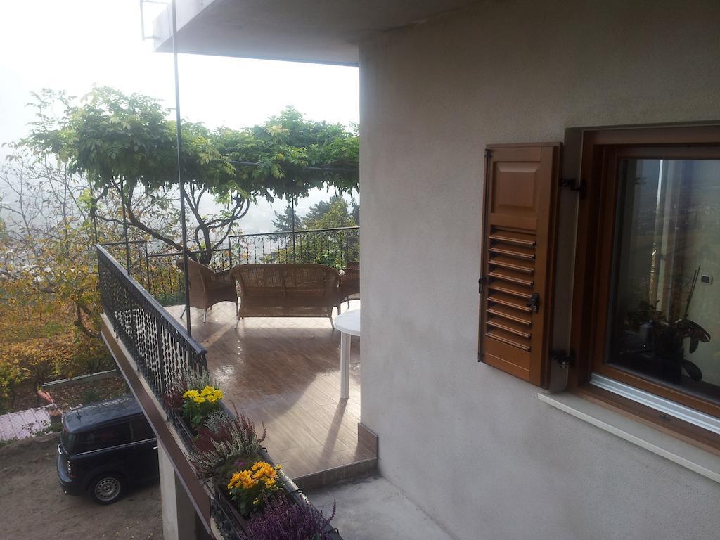 B&B Le Tre Chiavi Isera Buitenkant foto