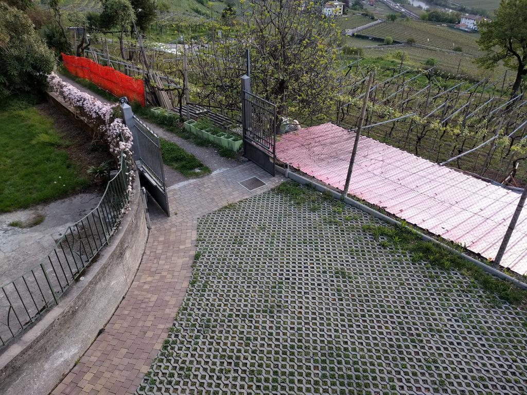 B&B Le Tre Chiavi Isera Buitenkant foto
