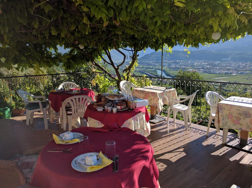 B&B Le Tre Chiavi Isera Buitenkant foto