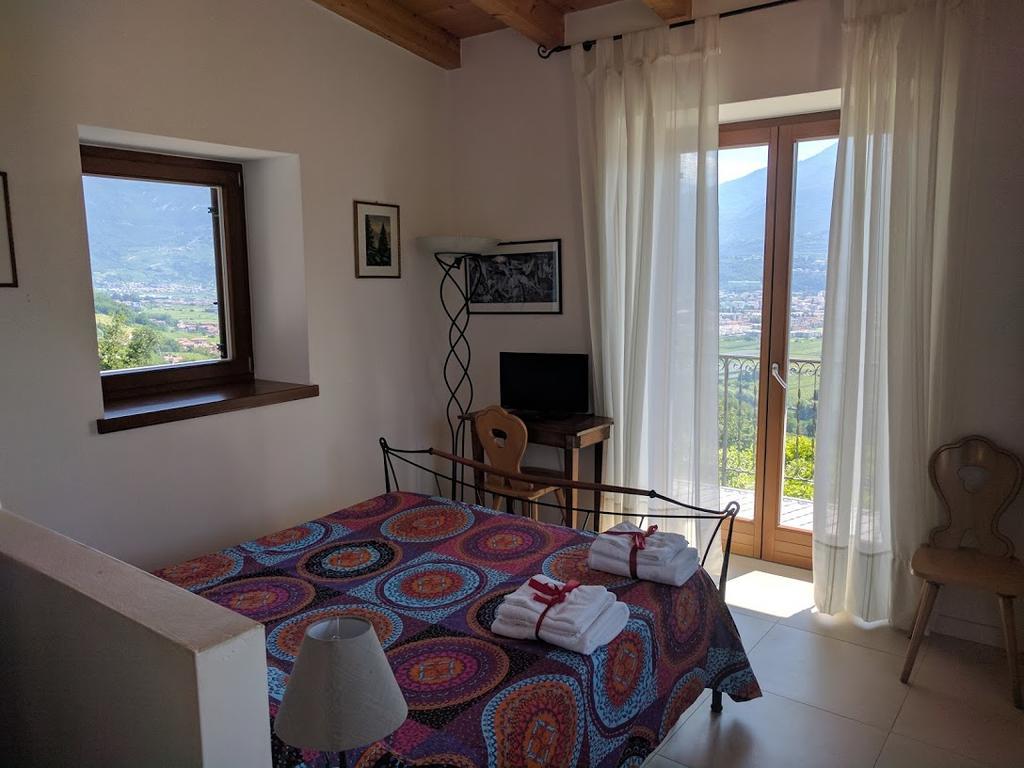B&B Le Tre Chiavi Isera Buitenkant foto